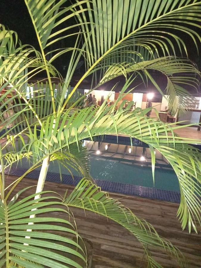 Oasis Palms Hotel นาดี ภายนอก รูปภาพ